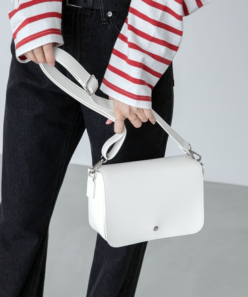 BONLECILL（ボンルシール）の「フラップスクエアミニショルダーバッグ/ ハンドバッグ（ショルダーバッグ・レディース・ブラック/オフホワイト/ライトグリーン/オレンジ・FREE）」の5枚目の写真