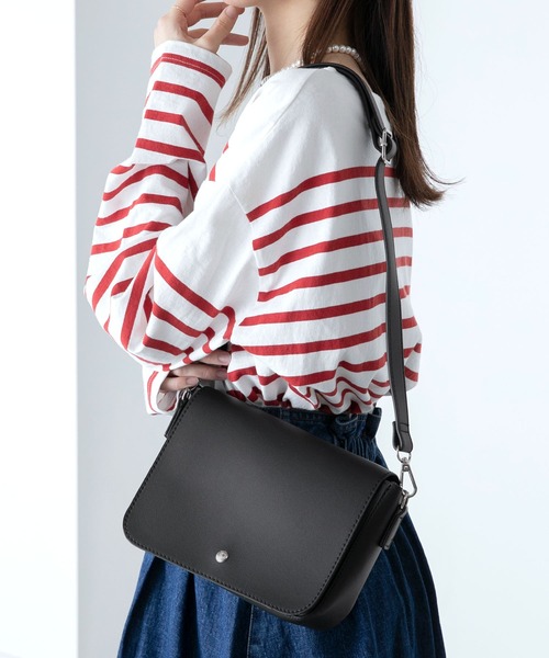 BONLECILL（ボンルシール）の「フラップスクエアミニショルダーバッグ/ ハンドバッグ（ショルダーバッグ・レディース・ブラック/オフホワイト/ライトグリーン/オレンジ・FREE）」の11枚目の写真