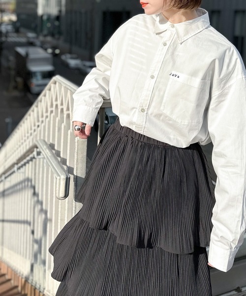 Java（ジャバ）の「《JaVaジャバ コラボ》1枚でマルチウェイ。コットン100％胸刺繍ストライプBIGシルエットシャツ（シャツ/ブラウス・メンズ・ブルー/ブラック系その他/ホワイト・X-LARGE/MEDIUM/SMALL/LARGE）」の17枚目の写真