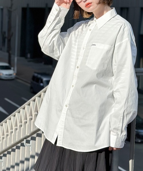 Java（ジャバ）の「《JaVaジャバ コラボ》1枚でマルチウェイ。コットン100％胸刺繍ストライプBIGシルエットシャツ（シャツ/ブラウス・メンズ・ブルー/ブラック系その他/ホワイト・X-LARGE/MEDIUM/SMALL/LARGE）」の19枚目の写真