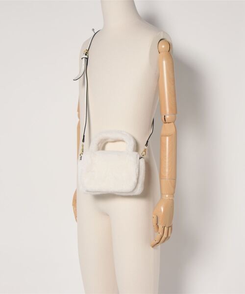 KOBE LETTUCE（コウベレタス）の「2wayエコファーハンドバッグ（ハンドバッグ・レディース・グレイッシュベージュ/ブラック/オフホワイト・FREE）」の17枚目の写真