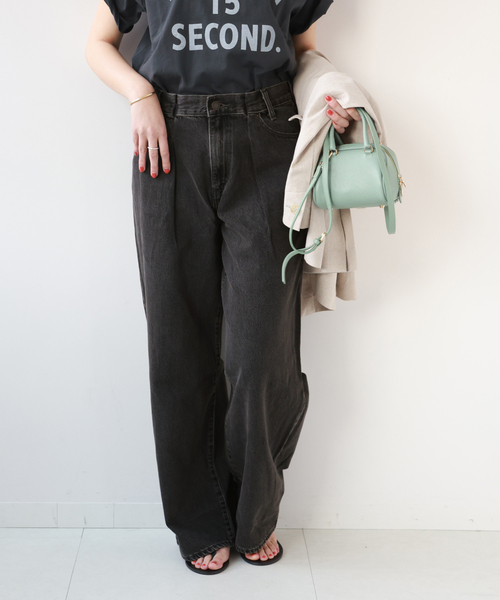 Levi's（リーバイス）の「【LEVI'S/リーバイス】FOLDED PLEATED BAGGY：デニムパンツ（デニムパンツ・レディース・ブラック/サックスブルー・26/25/24）」の13枚目の写真