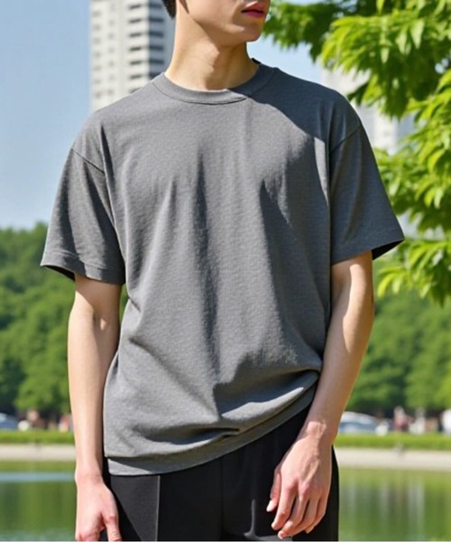 Printstar(プリントスター)の「【Printstar】UVカット!4.4オンス ドライTシャツ ランニング ジム ヨガ ピラティス フィットネス glimmer 00300(Tシャツ/カットソー・レディース・ロイヤルブルー/ホワイト/グリーン/ネイビー/バーガンディー/ライトパープル/レッド/イエロー/ブラック/グレー/ブラウン/ブルー系その他/グレー系その他/ラベンダー/オリーブ/ピンク系1/ダークオレンジ/パープル系その他2/イエロー系その他2/アッシュ/ライトベージュ/ミント/インディゴブルー/ライトブルー/ライトイエロー/ダークグリーン/レッド系1/ライトグリーン/ライトピンク/ライム/ピンク/ダークグレー/グレイッシュブルー/スモークピンク・L/LL/M/S)」の5枚目の写真