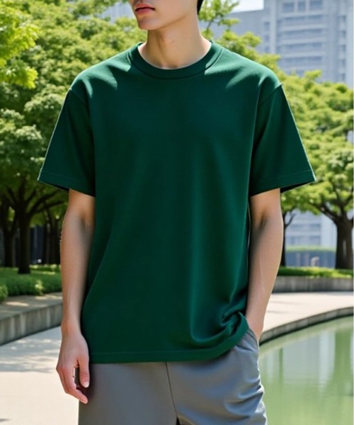 Bright【Astro Stuffs】 Tシャツ  緑 (XSサイズ新品) タイ発] 国際的に活躍しているタイの有名アーティスト、BRIGHTが