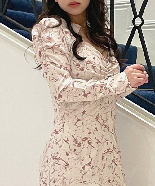 ジュリアブティック JULIA BOUTIQUE ラインフラワークロップド丈トップス×マーメイドワンピース/23016 （Ivory） 楽天市場】【送料無料】ラインフラワークロップド丈トップス