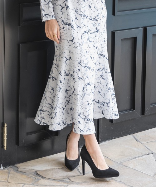 ジュリアブティック JULIA BOUTIQUE ラインフラワークロップド丈トップス×マーメイドワンピース/23016 （Ivory） 楽天市場】【送料無料】ラインフラワークロップド丈トップス