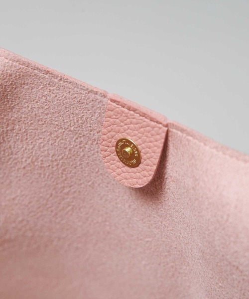 folka(フォルカ)の「3- PUレザー タッセルバッグ SMサイズ(ハンドバッグ・レディース・ライトグレー/グレー/ベージュ/ブラック/ブラウン/ホワイト/グリーン/ピンク/ワインレッド/ライトブルー/ブルー・ONE SIZE)」の18枚目の写真