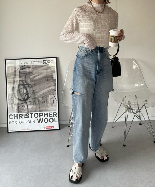 y/m by misato(イムバイミサト)の「シャーリングシアーハイネックトップス(Tシャツ/カットソー・レディース・ブラック/オフホワイト・FREE)」の7枚目の写真