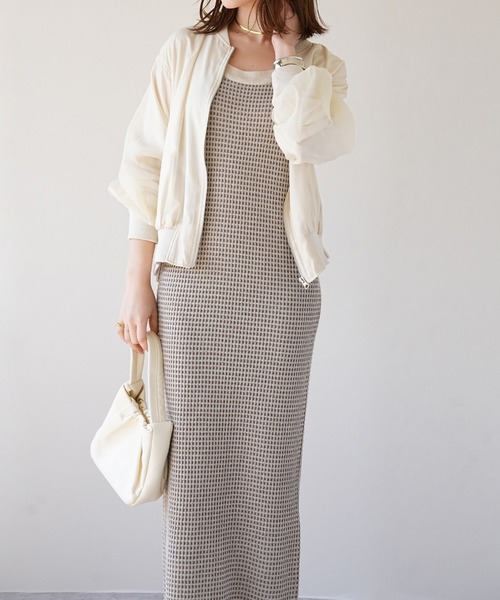 IAMUSE(アイアミューズ)の「ギンガムニット配色パイピングワンピース S0909【IAMUSE】(ワンピース・レディース・ブラック/モカ・FREE)」の17枚目の写真