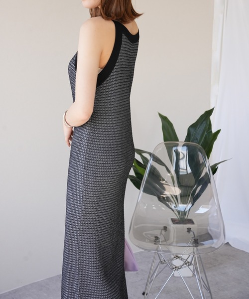 IAMUSE(アイアミューズ)の「ギンガムニット配色パイピングワンピース S0909【IAMUSE】(ワンピース・レディース・ブラック/モカ・FREE)」の6枚目の写真