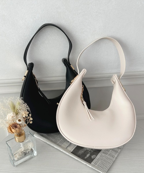 apres jour（アプレジュール）の「【apres jour×ARIAZ】ハーフムーンハンドバッグ（ハンドバッグ・レディース・ブラック/オフホワイト・FREE）」の7枚目の写真