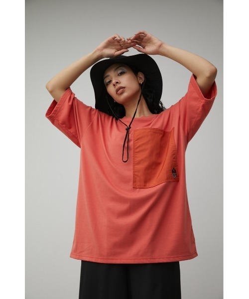 SUNBEAMS CAMPERS(サンビームズキャンパーズ)の「【SUNBEAMS CAMPERS】 BIG POCKET Tシャツ/【SUNBEAMS CAMPERS】ビッグポケットTシャツ(Tシャツ/カットソー・メンズ・ブラック/オレンジ系その他/ホワイト・FREE)」の1枚目の写真