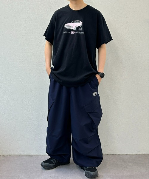 WHO'S WHO gallery（フーズフーギャラリー）の「COOPER FACT レーシングロゴビッグTEE（Tシャツ/カットソー・レディース・チャコールグレー/ブラック/ホワイト/ベージュ・FREE）」の8枚目の写真