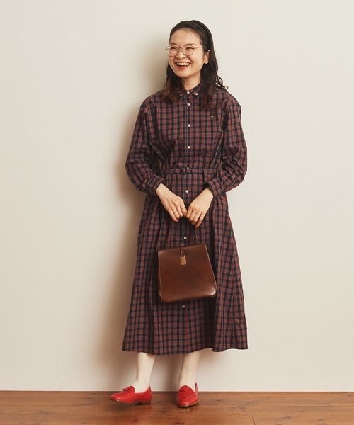 CHILD WOMAN（チャイルドウーマン）の「ギザタータンボタンダウンワンピース（シャツワンピース・レディース・ネイビー/イエロー・FREE）」の13枚目の写真