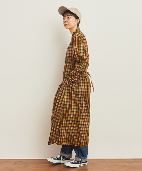 CHILD WOMAN（チャイルドウーマン）の「ギザタータンボタンダウンワンピース（シャツワンピース・レディース・ネイビー/イエロー・FREE）」の8枚目の写真