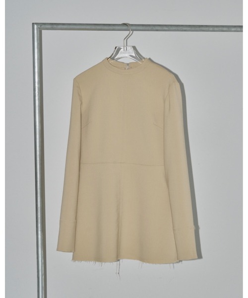 TODAYFUL(トゥデイフル)の「スタンドカラーペプラムトップス(Tシャツ/カットソー・レディース・ブラック/クリーム・FREE)」の16枚目の写真