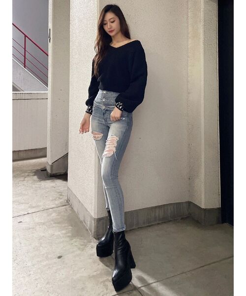 GYDA（ジェイダ）の「GYDA PATTERN CUFF Vネックニット TOPS（ニット/セーター・レディース・ブラック/オフホワイト・FREE）」の9枚目の写真
