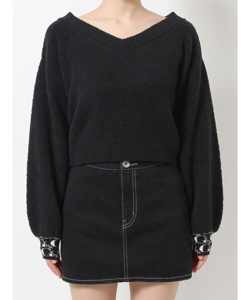 GYDA（ジェイダ）の「GYDA PATTERN CUFF Vネックニット TOPS（ニット/セーター・レディース・ブラック/オフホワイト・FREE）」の4枚目の写真