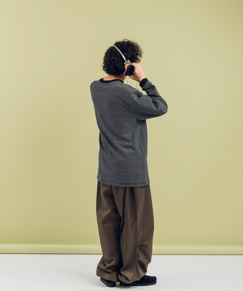 MUHET(ミュエータ)の「ロゴ刺繍ロンT(Tシャツ/カットソー・レディース・ブルー/カーキ/オフホワイト/ブラック・MEDIUM/X-LARGE)」の19枚目の写真