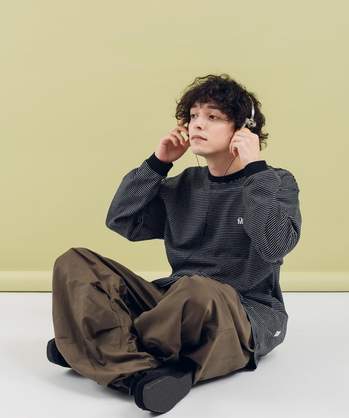 MUHET(ミュエータ)の「ロゴ刺繍ロンT(Tシャツ/カットソー・レディース・ブルー/カーキ/オフホワイト/ブラック・MEDIUM/X-LARGE)」の14枚目の写真