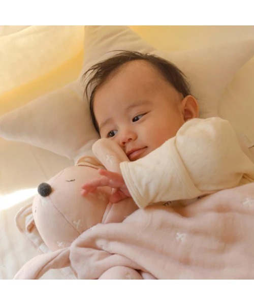 10mois（ディモワ）の「【10moisディモワ】mini me(ミニミー) ベビーブランケット ふくふくガーゼ（6重ガーゼ）（ベビーカー/ベビーカー用品・キッズ・ライトブルー/グレー/ピンク・ONE SIZE）」の13枚目の写真