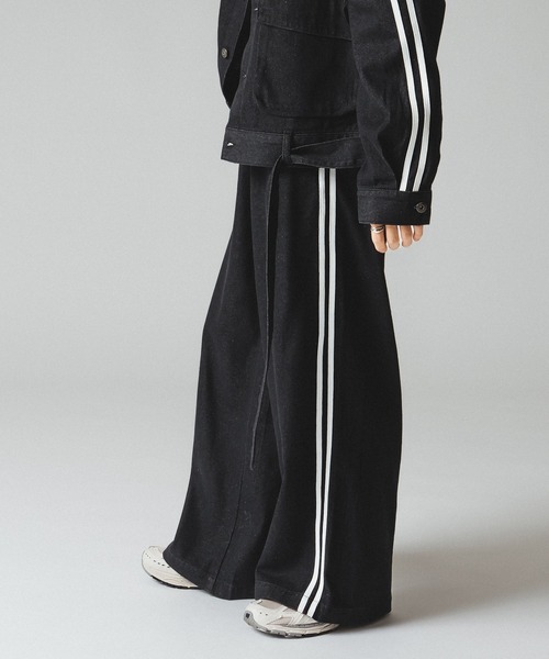 epnok(エプノック)の「トラックデニムワイドパンツ(デニムパンツ・メンズ・インディゴブルー/ブラック・SMALL/MEDIUM/LARGE)」の22枚目の写真