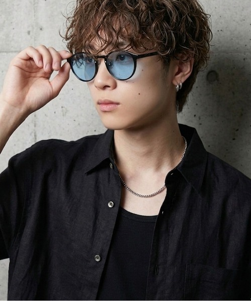 SPINNS(スピンズ)の「カラーレンズボストンサングラス/UVカット/ユニセックス(サングラス・メンズ・E/A/D/B/C/F・ONESIZE)」の19枚目の写真