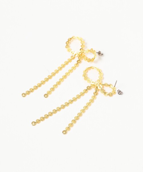 Ray BEAMS（レイビームス）の「Ray BEAMS / アシンメトリー リボン チェーン ピアス（ピアス（両耳用）・レディース・ゴールド/シルバー・ONE SIZE）」の3枚目の写真