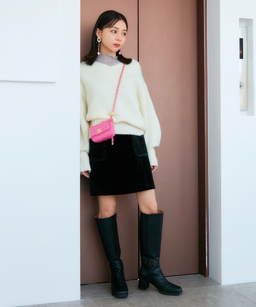 VIS（ビス）の「【2WAY】オフショルダーにもなるVネックニット（ニット/セーター・レディース・ピンク/オフホワイト/グレー・FREE）」の11枚目の写真