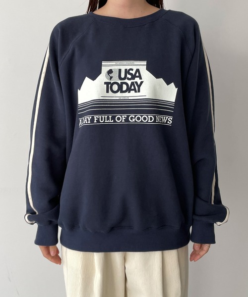 CANAL JEAN（キャナルジーン）の「OUVIR(オヴィル) ロゴ裏起毛トレーナー（スウェット・レディース・ネイビー/グレー・ONE SIZE）」の9枚目の写真