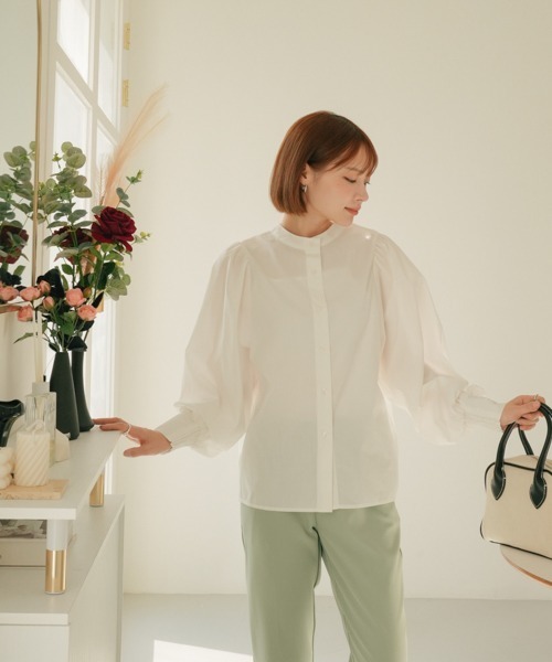 SHOPLIST styled by DHOLIC(ショップリストスタイルドバイディーホリック)の「前後2WAY ボリュームスリーブ 長袖 シャツ ブラウス(シャツ/ブラウス・レディース・オフホワイト/ブラック/ネイビー/ライトブルー/グレー×ホワイト/ネイビー×ホワイト・FREE)」の13枚目の写真