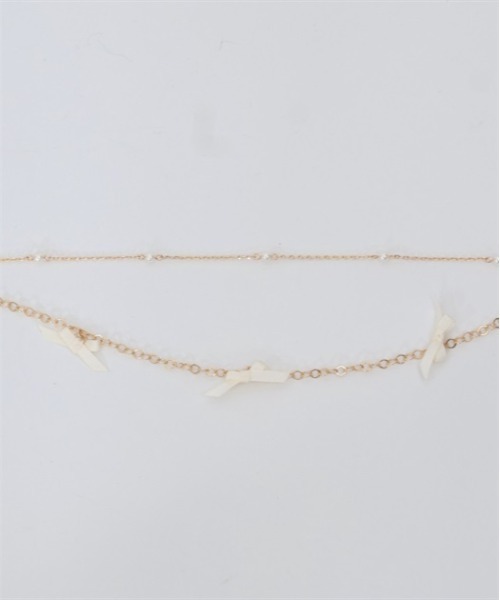 axes femme POETIQUE（アクシーズファムポエティック）の「パールリボンチェーンベルト（ベルト・レディース・ホワイト/ブラック・FREE）」の6枚目の写真