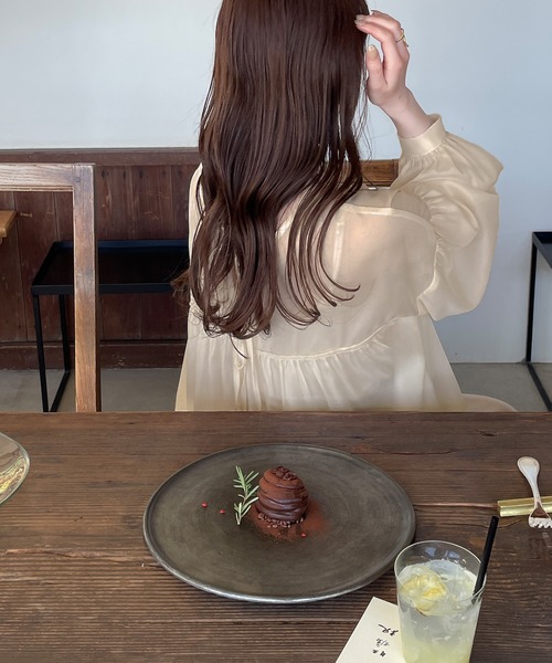junoah（ジュノア）の「ビスチェデザインリボンブラウス（シャツ/ブラウス・レディース・ホワイト/クリーム/ブラック・LARGE/MEDIUM/SMALL）」の16枚目の写真