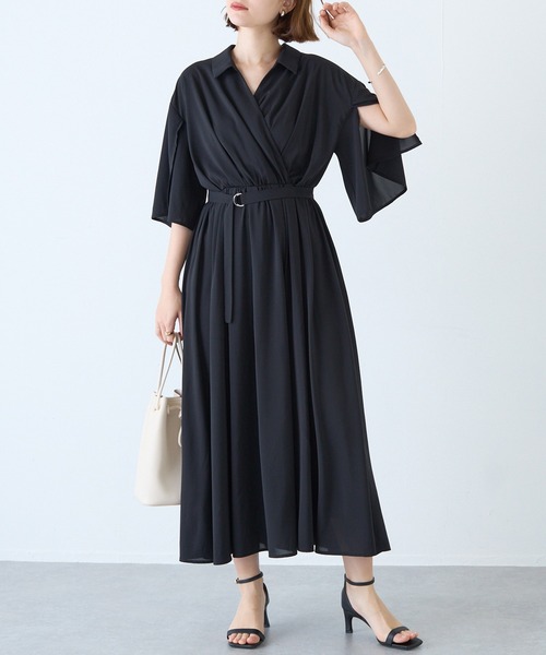 LAVEANGE(ラビアンジェ)の「袖スリットカシュクールフレアワンピース(ワンピース・レディース・ブラック/オフホワイト・4L/3L/LL/M)」の5枚目の写真