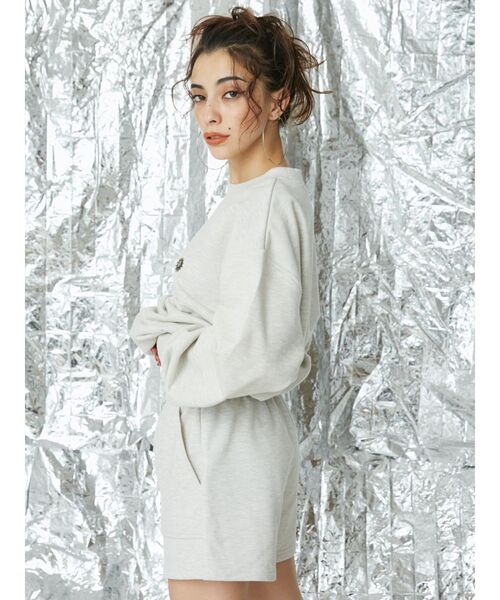 EVRIS（エヴリス）の「SUNNYラグランスウェットセットアップ（スウェット・レディース・アイボリー/ブラック/グレー・FREE）」の6枚目の写真