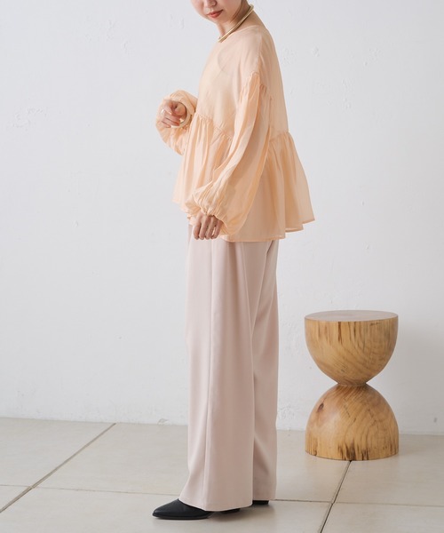 Omekashi(オメカシ)の「シアーボリュームギャザーブラウス(シャツ/ブラウス・レディース・ベージュ/ブラック/オレンジ・FREE)」の21枚目の写真