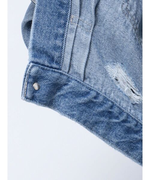 GYDA(ジェイダ)の「ダメージソフトデニムGジャン(デニムジャケット・レディース・ライトブルー/ブルー・FREE)」の15枚目の写真