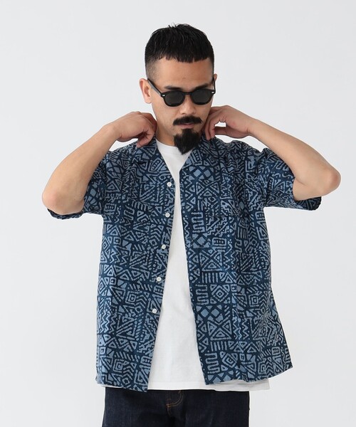 BEAMS PLUS（ビームスプラス）の「BEAMS PLUS / バティックプリント ショートスリーブ オープンカラー シャツ（シャツ/ブラウス・メンズ・ブラウン/イエロー/ブルー・S/M/L/XL）」の6枚目の写真