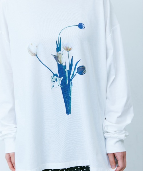 Libra Cue(リブラ キュー)の「フラワープリントロングスリーブカットソー(Tシャツ/カットソー・レディース・ホワイト/ブラック・FREE)」の18枚目の写真