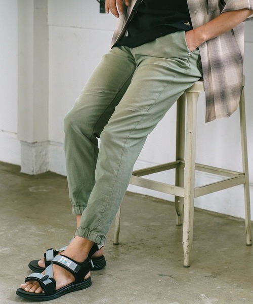 BAYFLOW（ベイフロー）の「FLOWカラージョグパンツ（その他パンツ・メンズ・ブラック/カーキ/ベージュ/その他1・SMALL/MEDIUM/LARGE）」の4枚目の写真