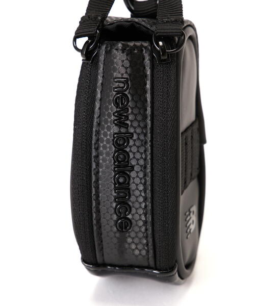 New Balance Golf（ニューバランスゴルフ）の「【new balance golf】2pcs対応 マットPU×エンボスPU ボールホルダー (UNISEX WORLD)（ゴルフグッズ・メンズ・ホワイト/ブラック・フリー）」の12枚目の写真