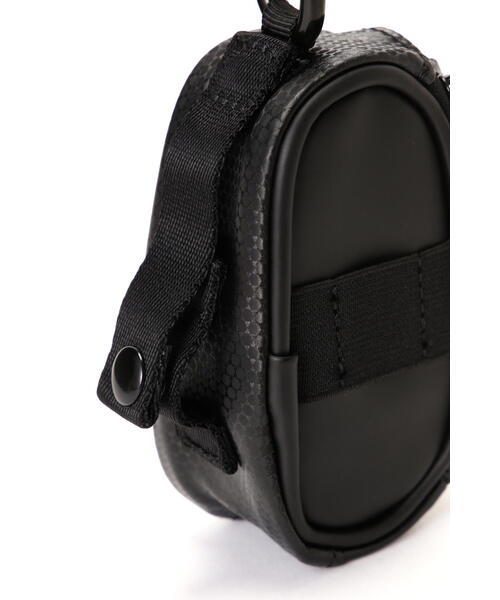 New Balance Golf（ニューバランスゴルフ）の「【new balance golf】2pcs対応 マットPU×エンボスPU ボールホルダー (UNISEX WORLD)（ゴルフグッズ・メンズ・ホワイト/ブラック・フリー）」の9枚目の写真