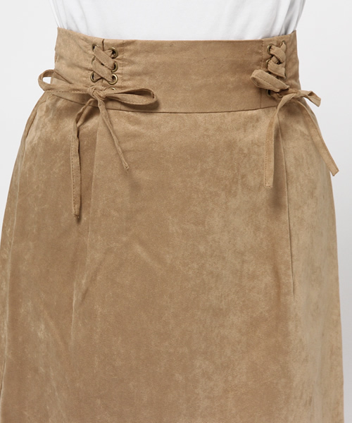 one after another NICE CLAUP（ワンアフターアナザーナイスクラップ）の「【ナイスクラップ】スウェードレースアップコクーンスカート（スカート・レディース・ベージュ/キャメル/カーキ・FREE）」の10枚目の写真