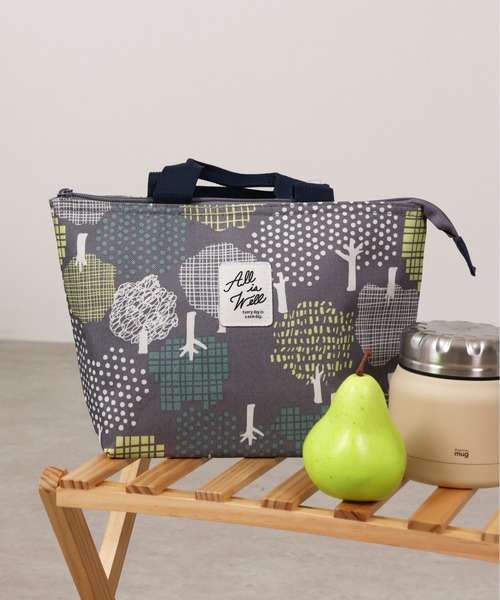 emesuelee(エメスーリー)の「保冷保温ランチトートBAG(エコバッグ/サブバッグ・レディース・ブルー/ライトベージュ/ピンク/チャコールグレー/ベージュ/ブラック/ネイビー/イエロー/アイボリー/グリーン/グリーン系1/ベージュ系1・フリー)」の4枚目の写真