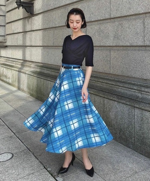 an another angelus（アンアナザーアンジェラス）の「ショルダーギャザードルマンカットソー/ananotherangelus（Tシャツ/カットソー・レディース・ブルー/クリーム/ブラック・FREE）」の5枚目の写真