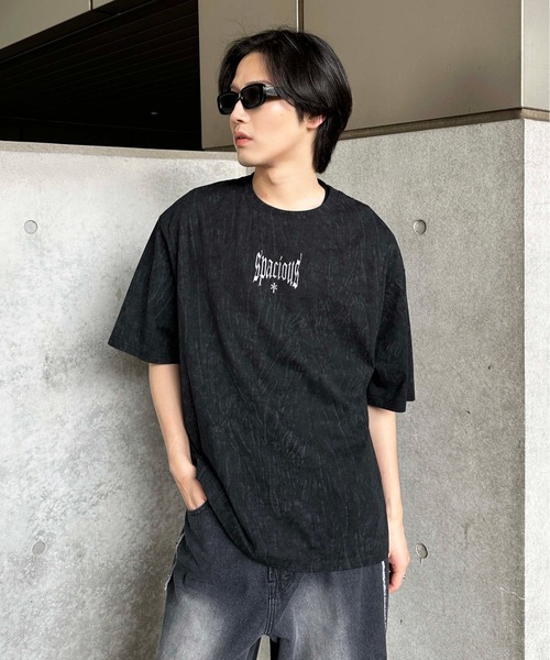 sedacle（セダクル）の「加工入りラインストーンTシャツ（Tシャツ/カットソー・メンズ・オフホワイト/チャコールグレー/ブラック・SMALL/MEDIUM/LARGE）」の3枚目の写真