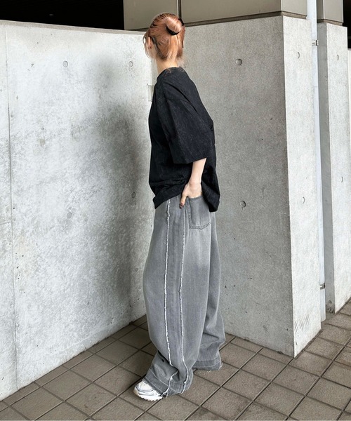 sedacle（セダクル）の「加工入りラインストーンTシャツ（Tシャツ/カットソー・メンズ・オフホワイト/チャコールグレー/ブラック・SMALL/MEDIUM/LARGE）」の18枚目の写真