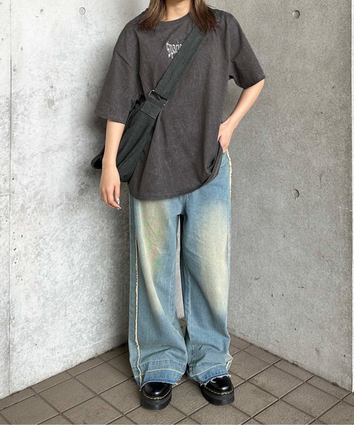 sedacle（セダクル）の「加工入りラインストーンTシャツ（Tシャツ/カットソー・メンズ・オフホワイト/チャコールグレー/ブラック・SMALL/MEDIUM/LARGE）」の14枚目の写真