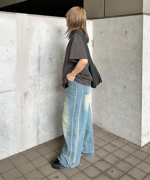 sedacle（セダクル）の「加工入りラインストーンTシャツ（Tシャツ/カットソー・メンズ・オフホワイト/チャコールグレー/ブラック・SMALL/MEDIUM/LARGE）」の13枚目の写真