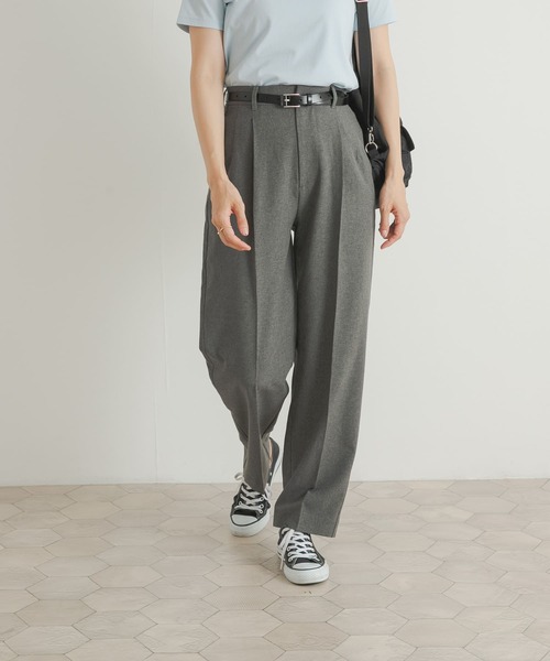 URBAN RESEARCH DOORS（アーバンリサーチドアーズ）の「『UR TECH DRYLUXE』センタープレスパンツ（その他パンツ・レディース・カーキ/チャコールグレー・SMALL/MEDIUM）」の12枚目の写真